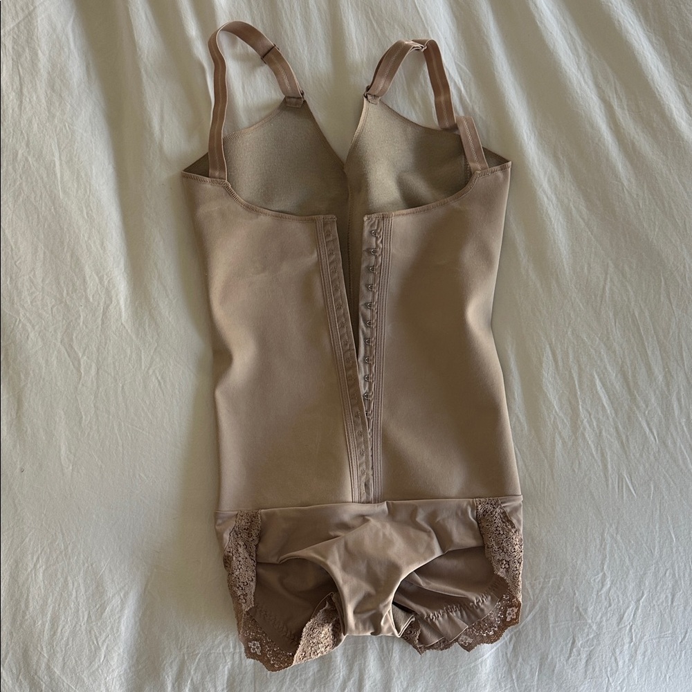 Squeem Brazilian Flare Open Bust Body Suit, Size 6